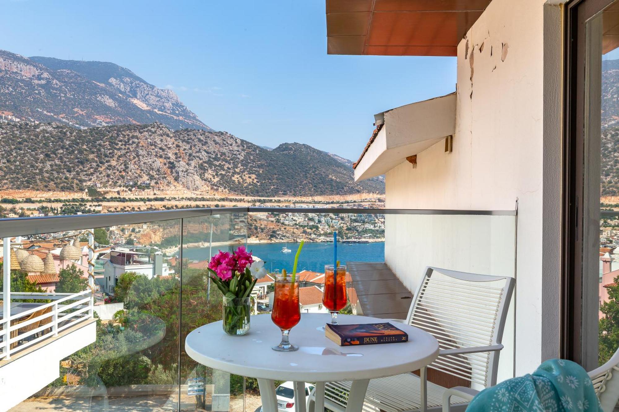Rhapsody Hotel & Spa Kalkan (Adults Only) Buitenkant foto